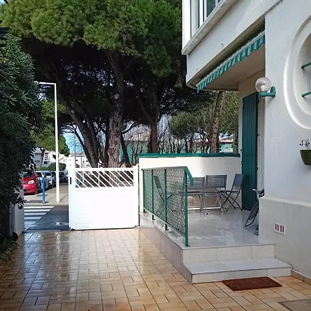 As26946 - P2 En Rdc A 20m De La Avec Parking شقة لو غراو دو روا